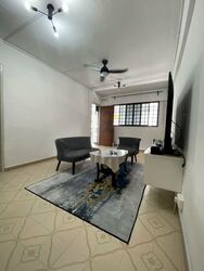 Blk 909 TAMPINES PALMSVILLE (Tampines), HDB 3 Rooms #556215461